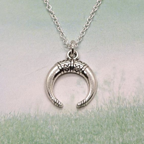 Dainty Upside Down Crescent Moon Silver Necklace - Picture 1 of 2